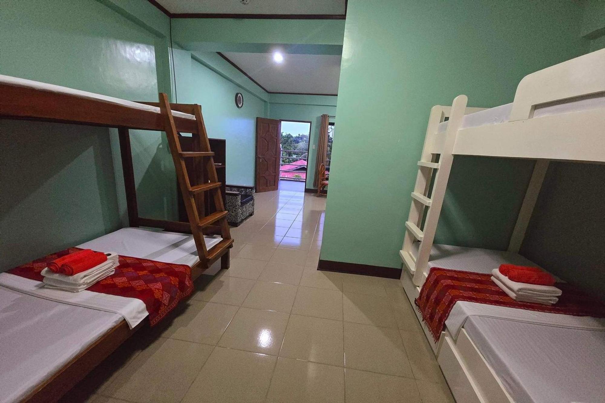 Nober Pension House City Center Puerto Princesa Kültér fotó